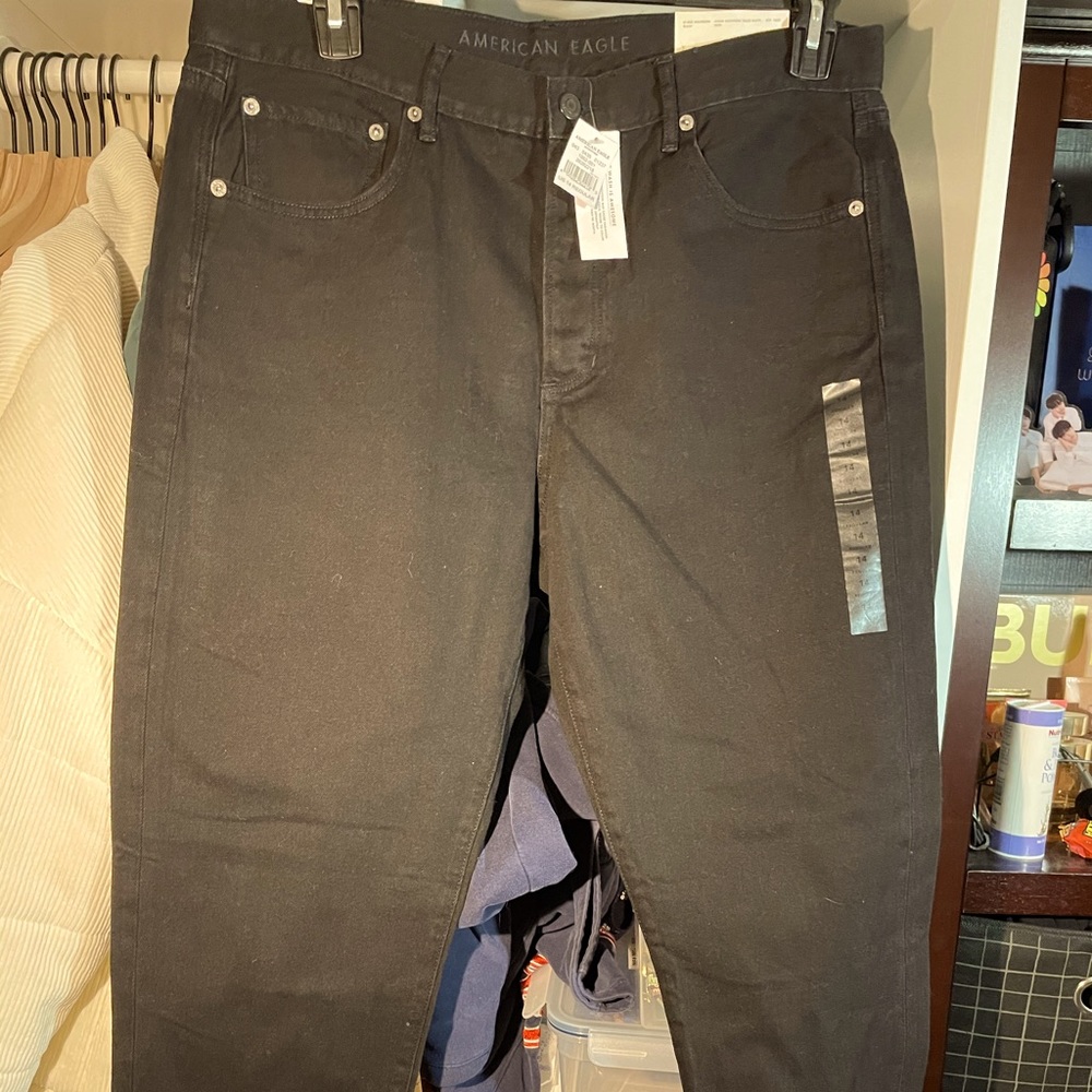 American Eagle Hi-Rise girlfriend jeans